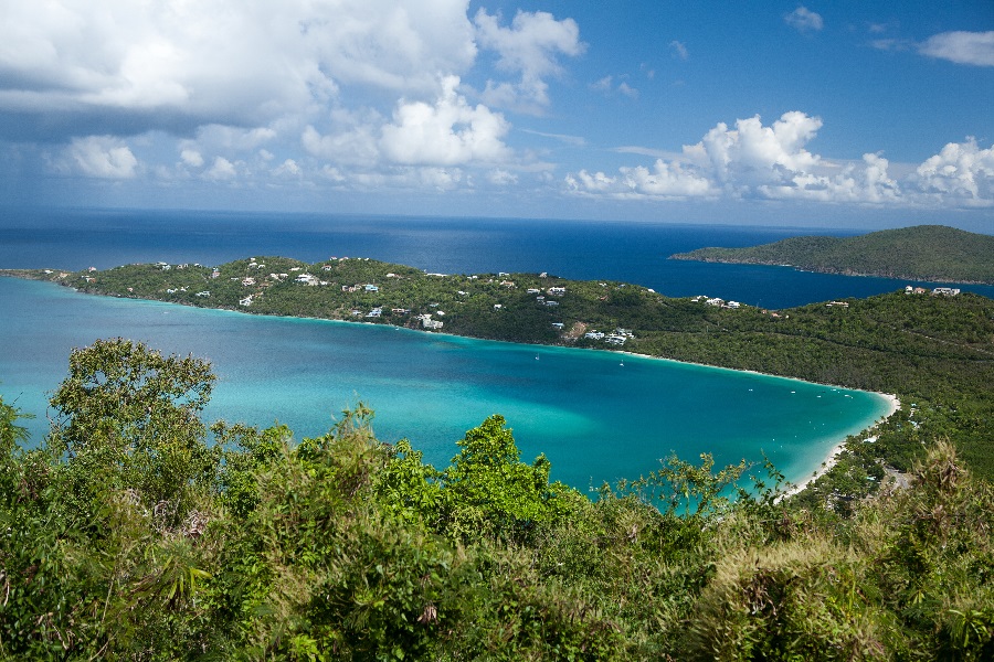 The view of Magens Bay (St.Thomas, U.S.Virgin Islands). The view of Magens Bay (St.Thomas, U.S.Virgin Islands).