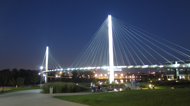 Nelo Hotsuma - Bob Kerrey Bridge Nelo Hotsuma - Bob Kerrey Bridge