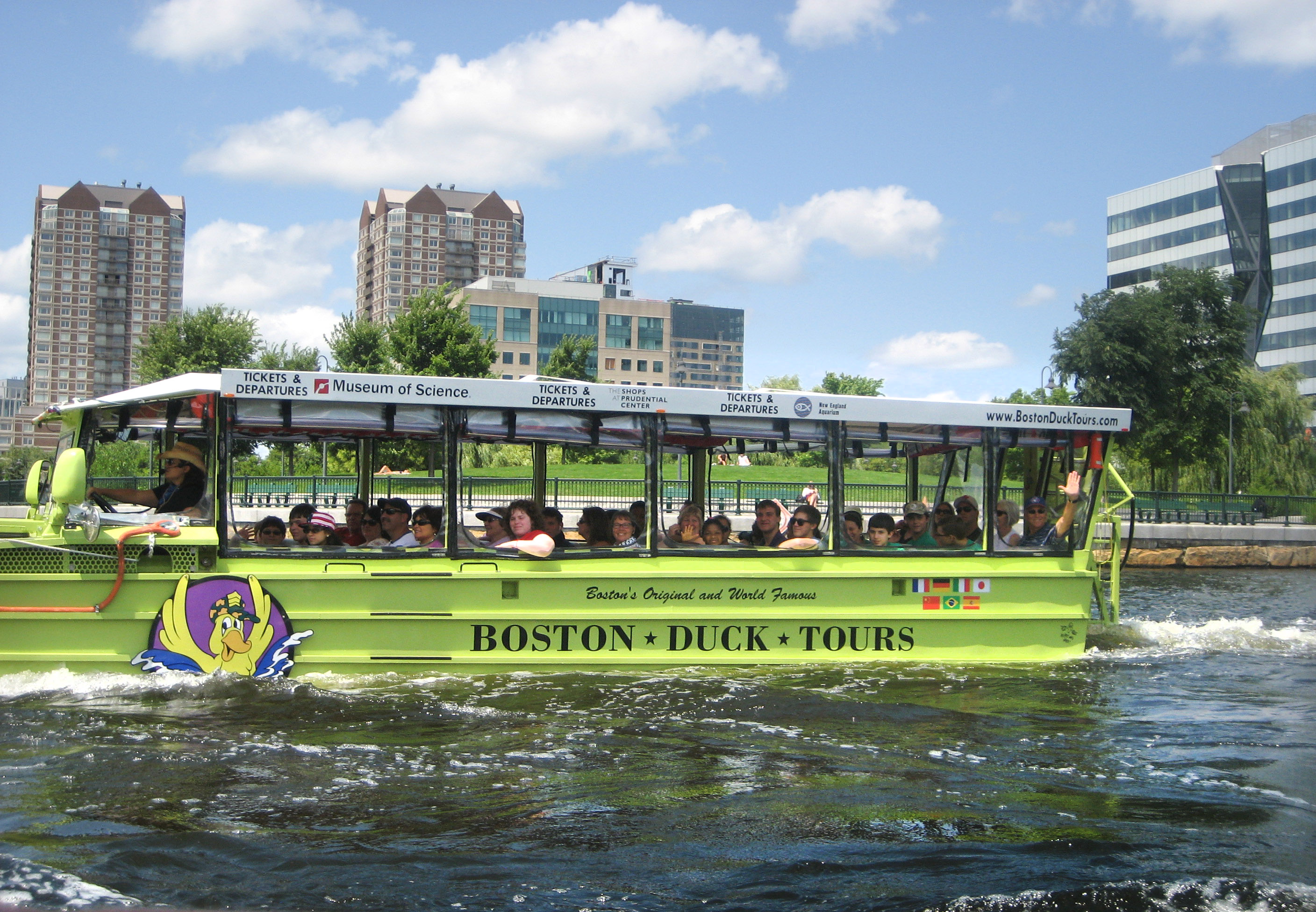 Boston Duck Tours Credit Liz Buckland