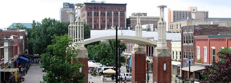 1024px-Market-square-north-tn1