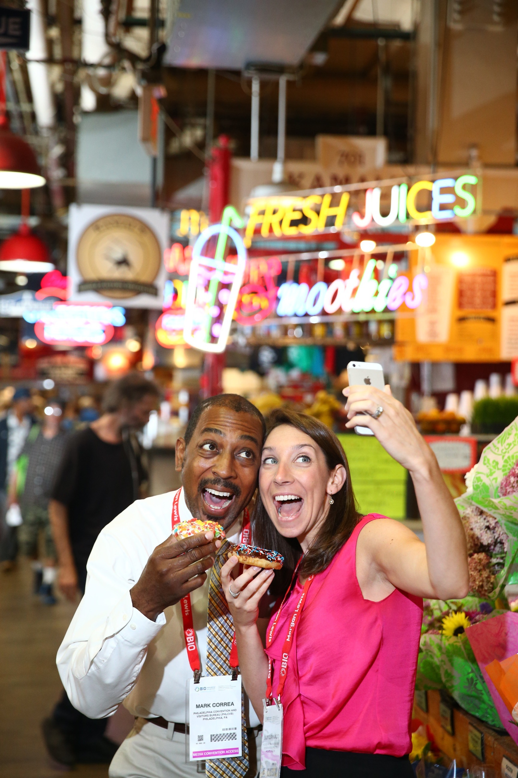 Convention attendees enjoy a bite to eat at the Reading Terminal Market. Photo Credit: JPG Photography