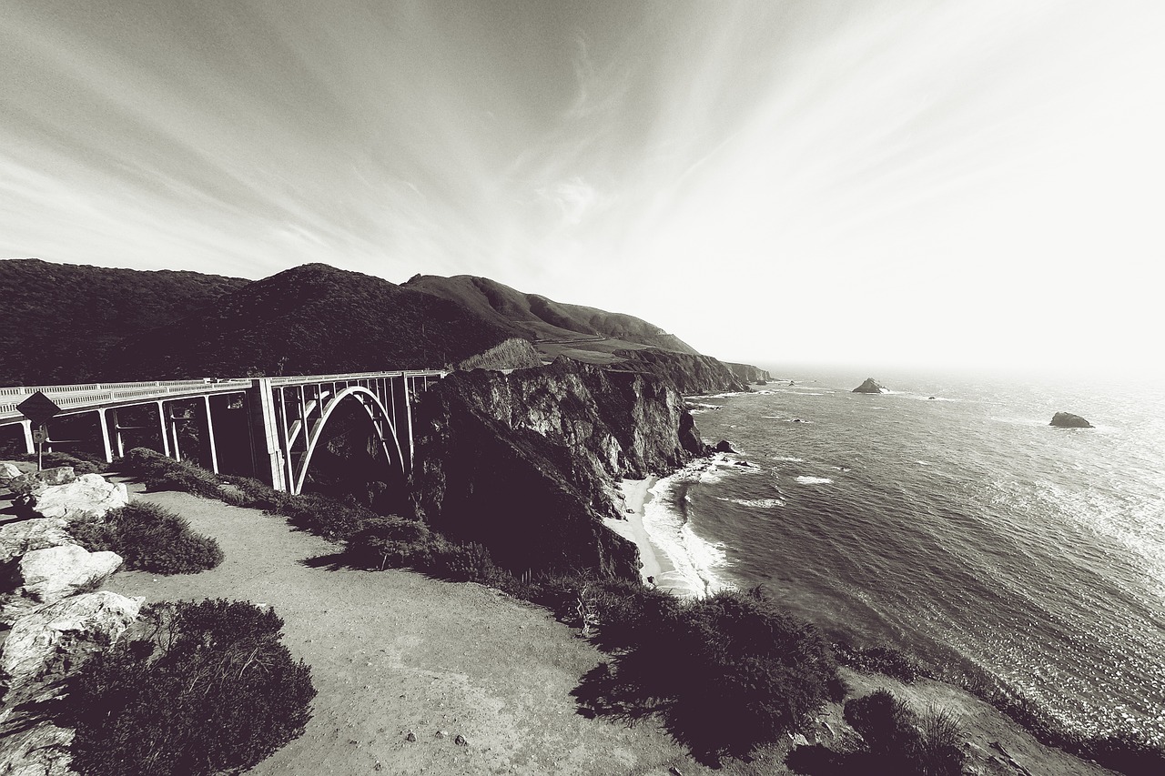 Bixby Creek Bridge - Pixabay - Public Domain Bixby Creek Bridge - Pixabay - Public Domain