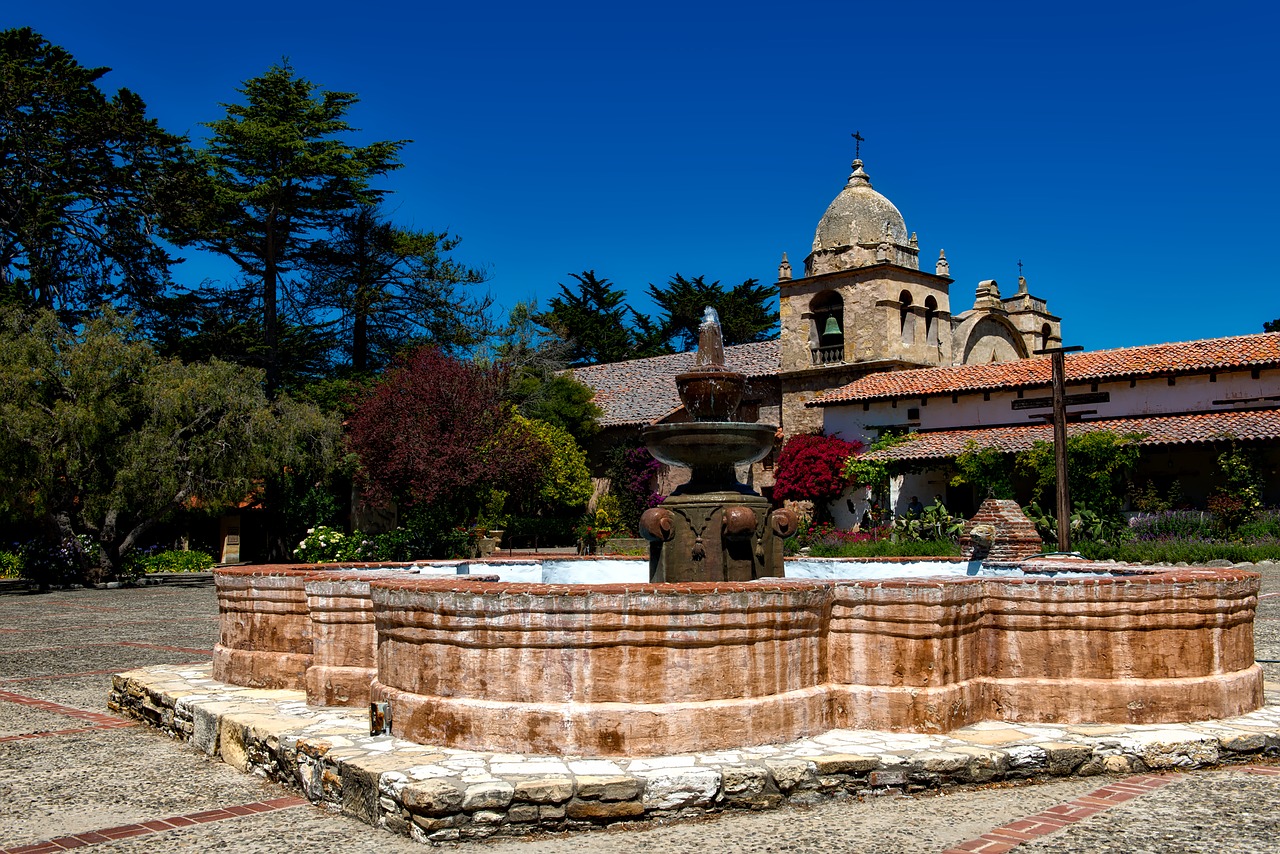 Mission San Carlos Borromeo - Pixabay - Public Domain