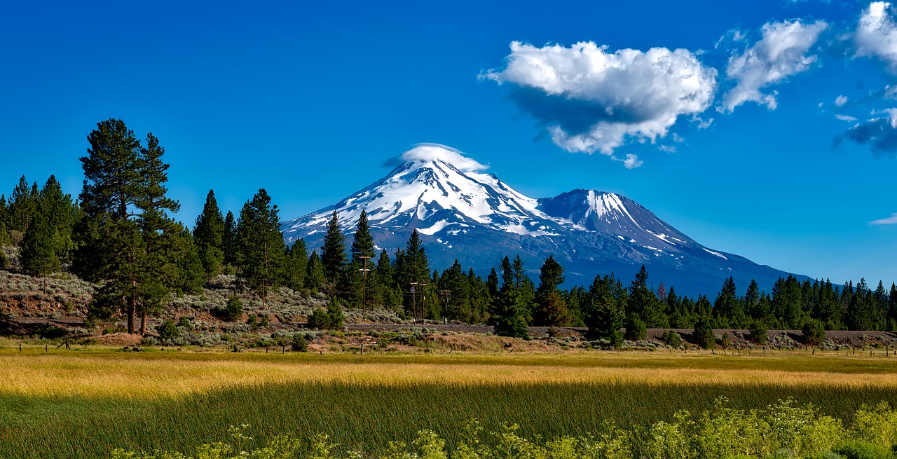 Mount Shasta Pixabay Public Domain 