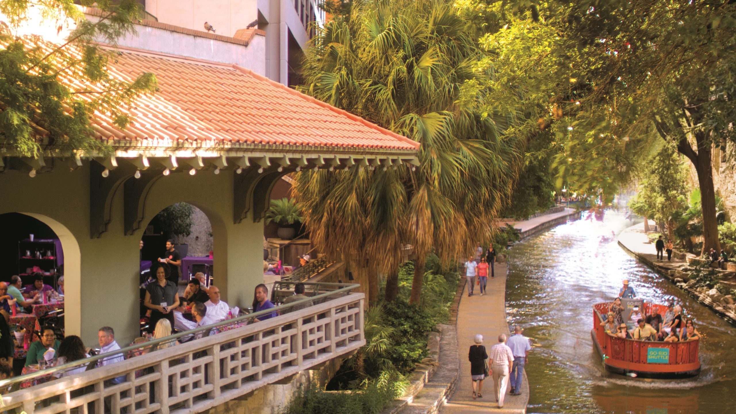 San Antonio Riverwalk Acenar Courtesy of visitsanantonio.com